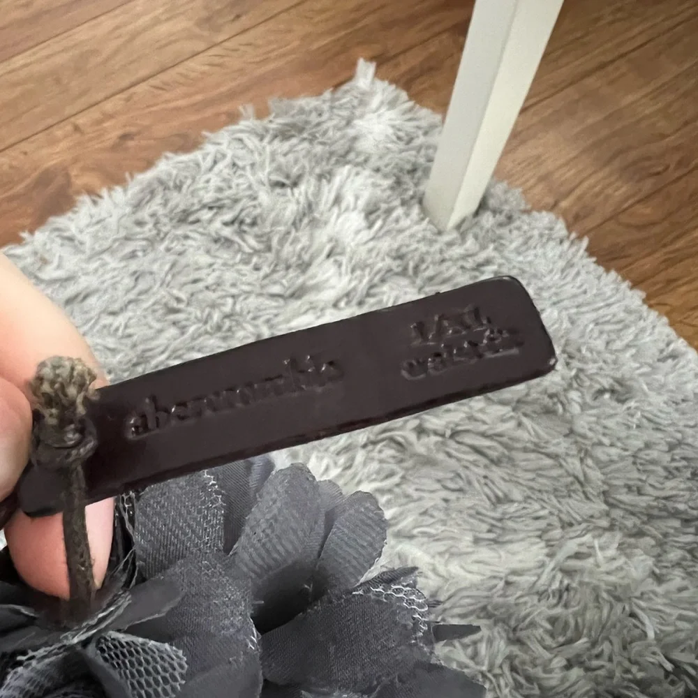 Abercrombie Kids Floral Genuine Leather Belt Size L / XL